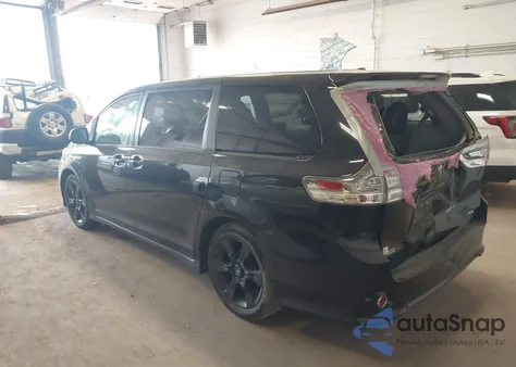 2011 Toyota Sienna Se z USA, uszkodzony, nr VIN 5TDXK3DC0BS128298
